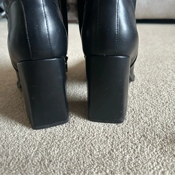 Madden Girl Elegant Black Ankle Boots - Picture 3 of 6